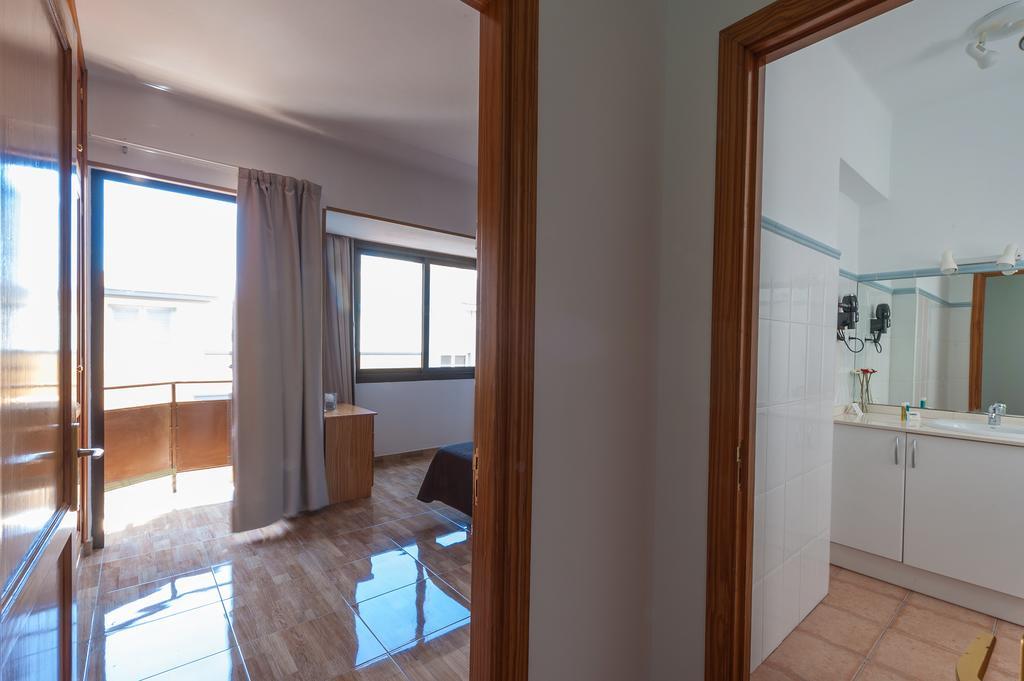 Apartamentos Vacacionales Las Palmas Urban Center Exterior photo