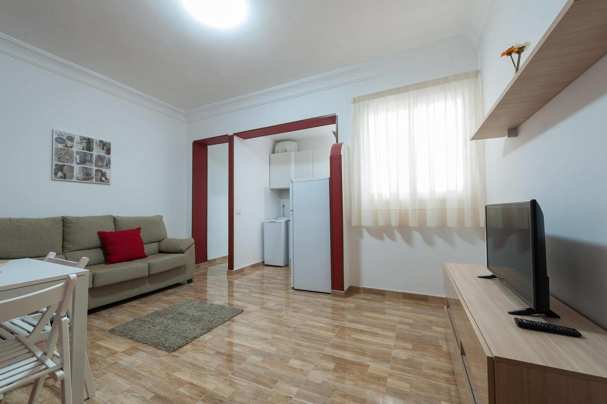 Apartamentos Vacacionales Las Palmas Urban Center Exterior photo