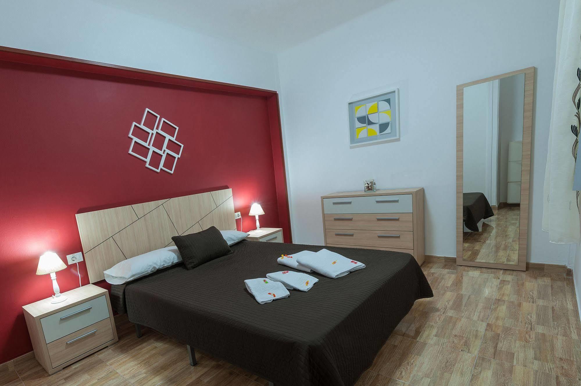 Apartamentos Vacacionales Las Palmas Urban Center Exterior photo